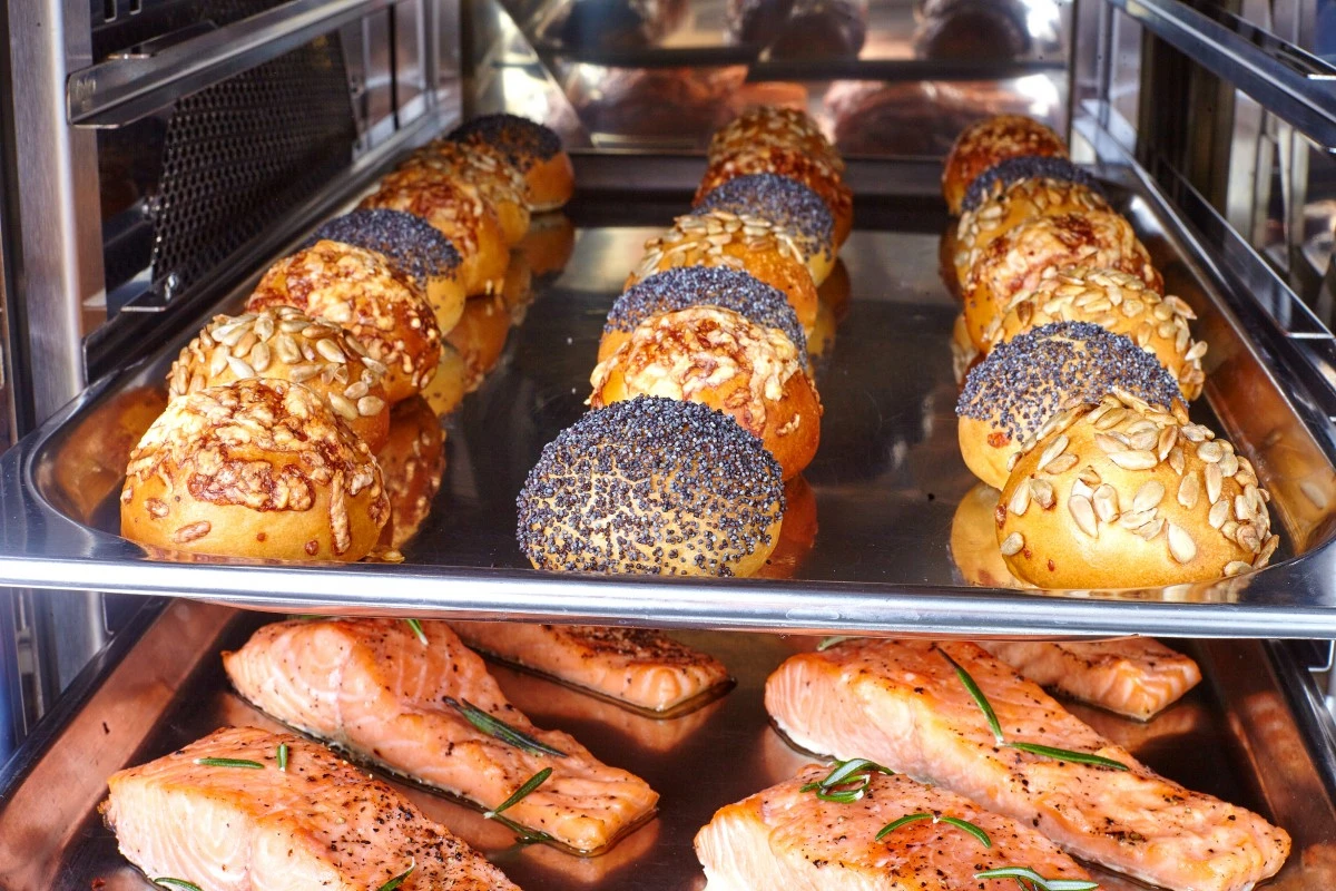 Аппарат паров.-конвект. эл. кух. ПКА 10-1/1ВМ (2) (инжекц., 10 GN 1/1, вся нерж., б/гастр.)