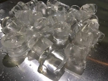 Льдогенератор кубикового льда ЛГ-80/40К-01 (водяное охлаждение)